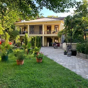  Kwatera prywatna Nargiz's
