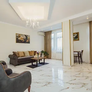  Apartment Ekaterine's
